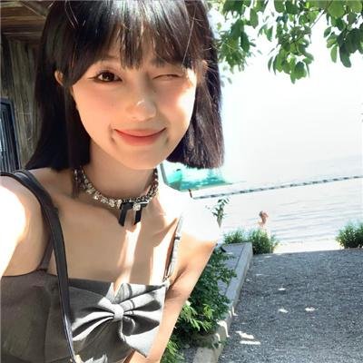 粉红蝴蝶